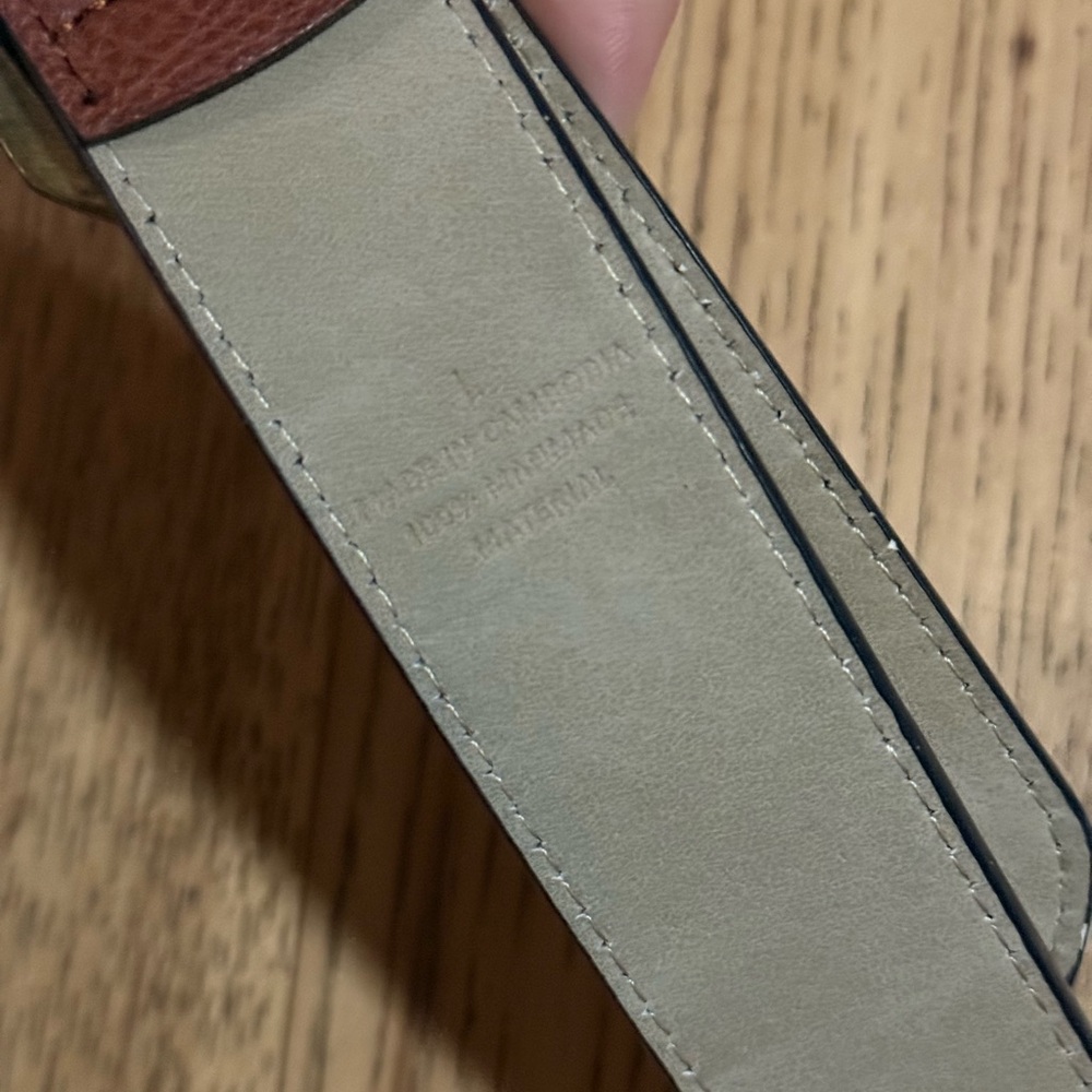 Women's Embroidered Brown Leather Belt with Brass Buckle - Picture 3 of 3